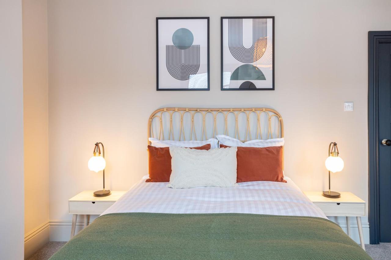 Stunning Scandi 3 Bed House In Manchester-Parking别墅 外观 照片